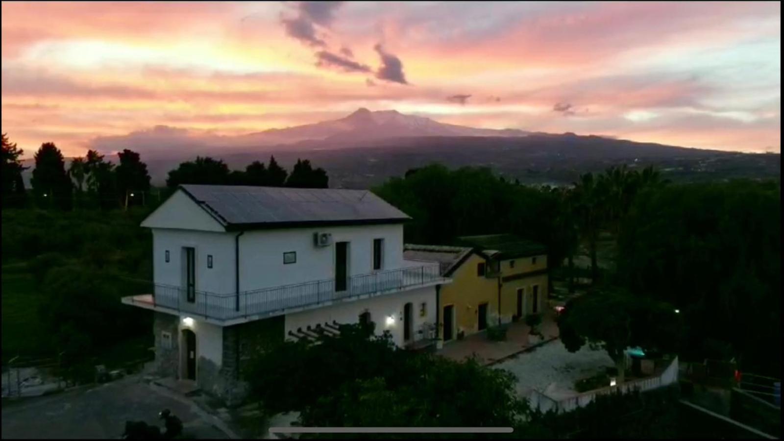 Villa Oasi Del Fiumefreddo Fiumefreddo di Sicilia Exterior foto