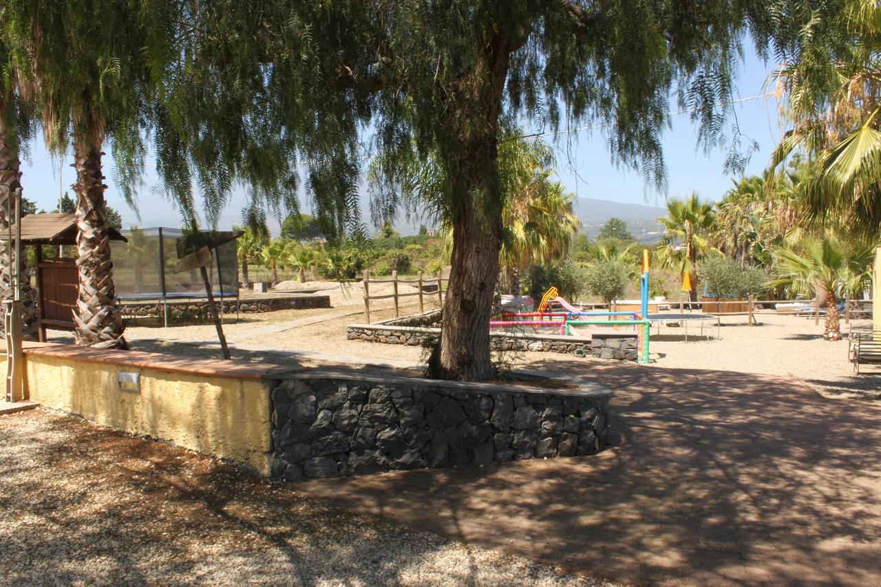 Villa Oasi Del Fiumefreddo Fiumefreddo di Sicilia Exterior foto