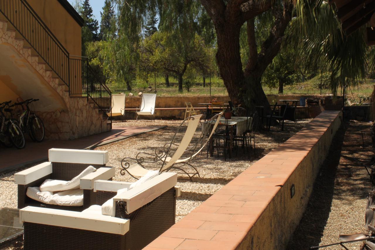 Villa Oasi Del Fiumefreddo Fiumefreddo di Sicilia Exterior foto