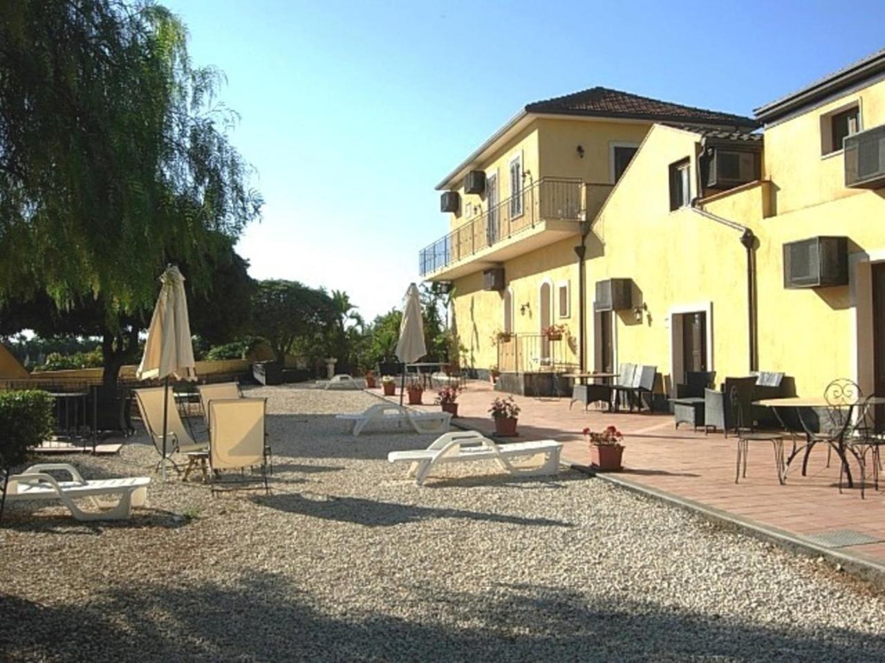 Villa Oasi Del Fiumefreddo Fiumefreddo di Sicilia Exterior foto
