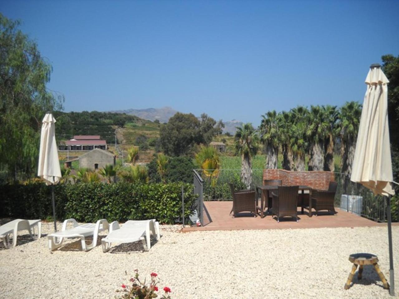 Villa Oasi Del Fiumefreddo Fiumefreddo di Sicilia Exterior foto